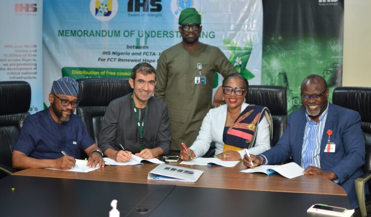 IHS Nigeria And HSES Partner To Promote Environmental Sustainability , Public Health