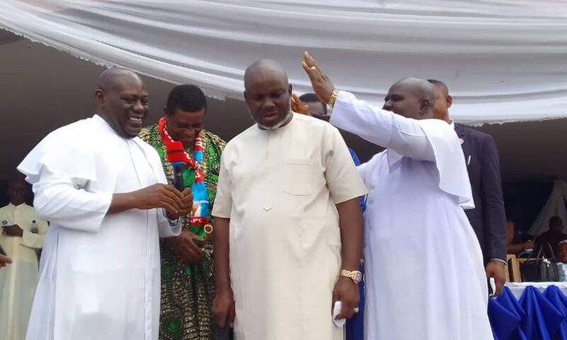 Ukachukwu storms  CWO Awka, Receive  warm welcome  and solid support.