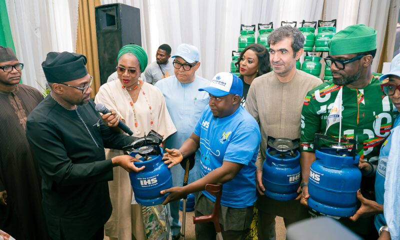 Breathe Clean Air Campaign :  IHS Nigeria , FCT-HSES Begin Distribution Of Smart Cooking Gas