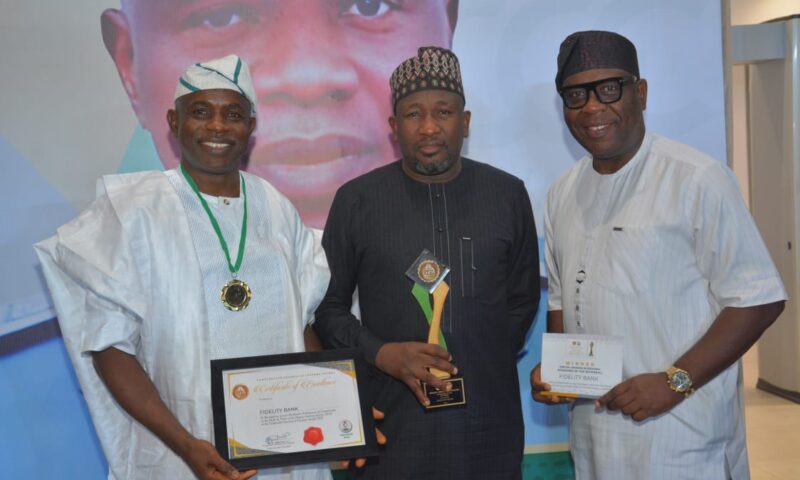 Fidelity Bank Receives Customs Service Award For Pioneering Role In UCMS Implementation